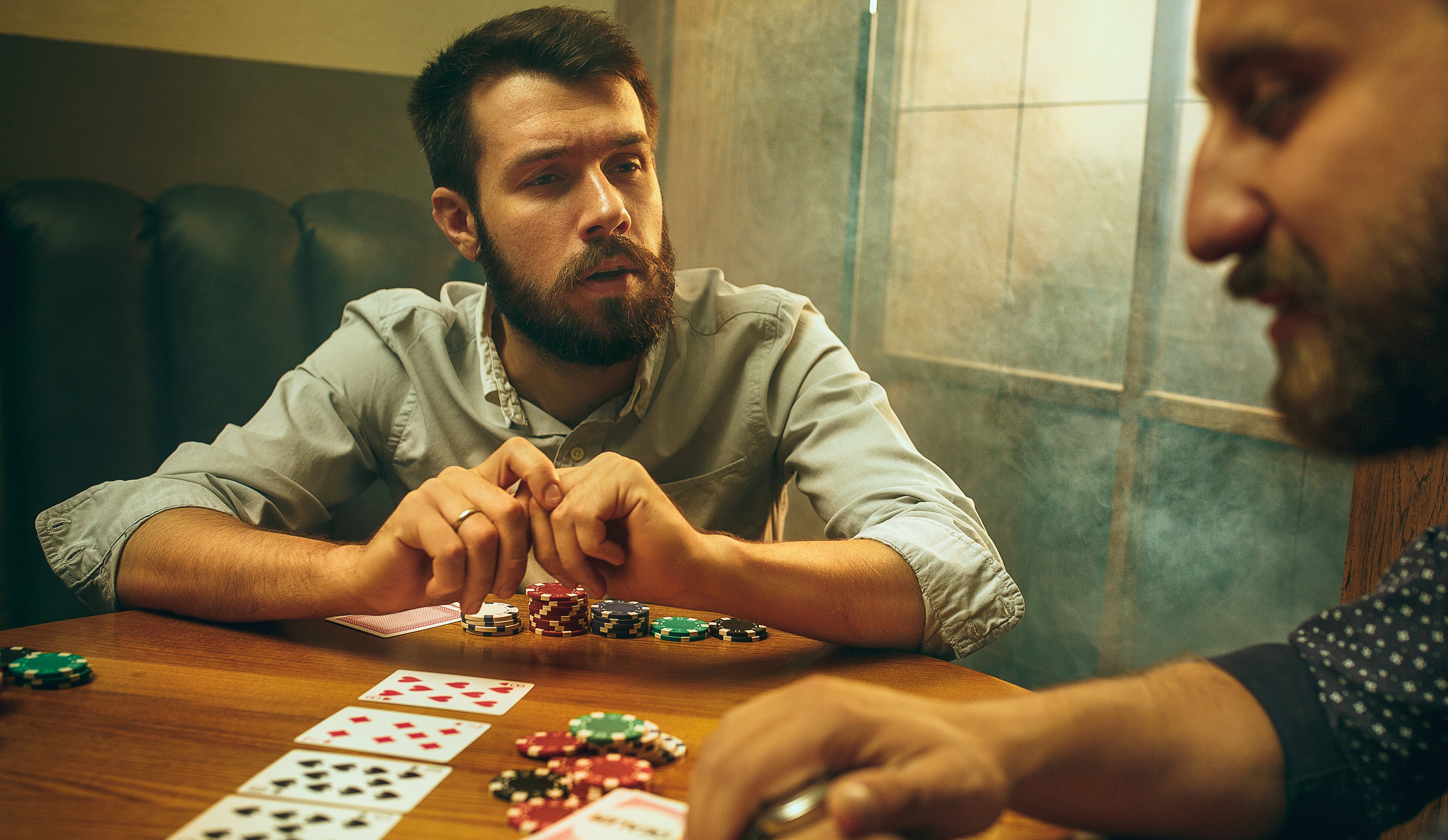 The Mind Game: Understanding the Psychology of Poker