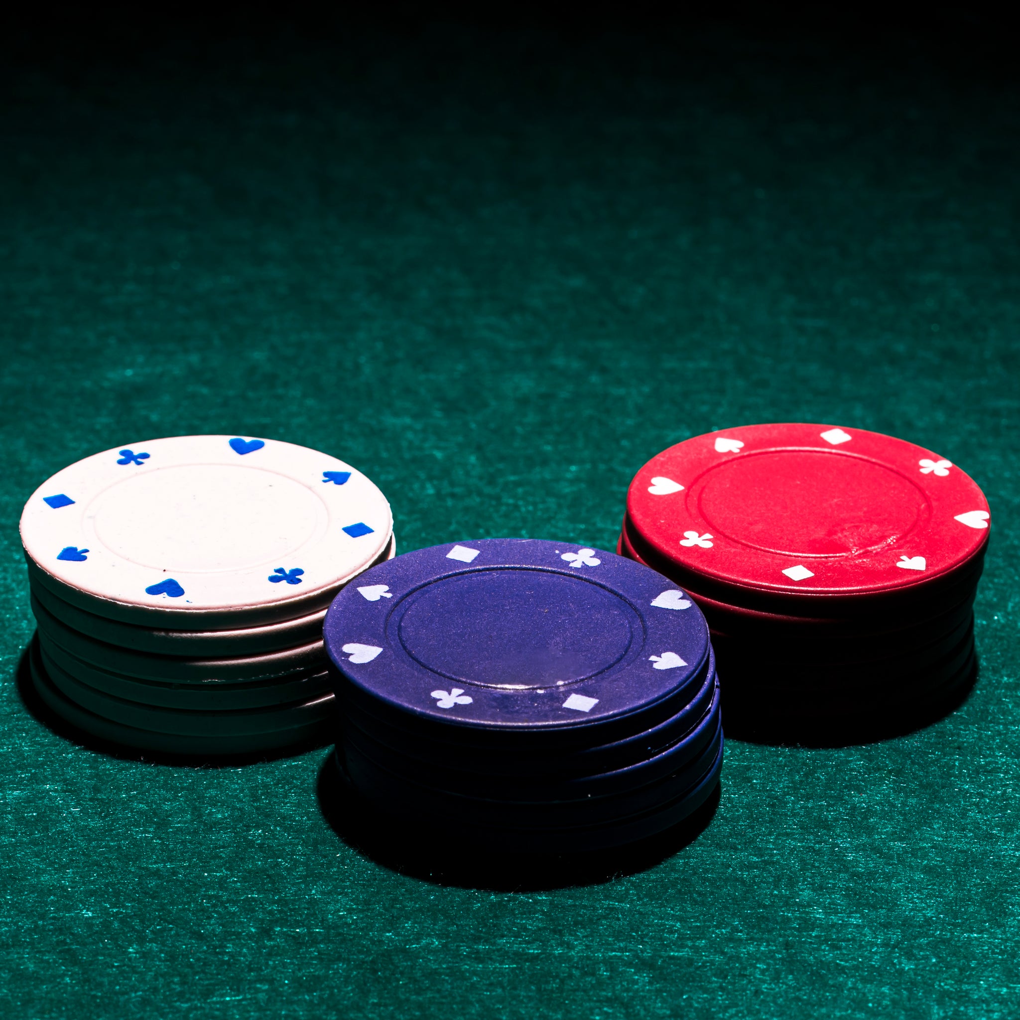 The Evolution of Poker Chips: From Clay to Ceramic and Beyond